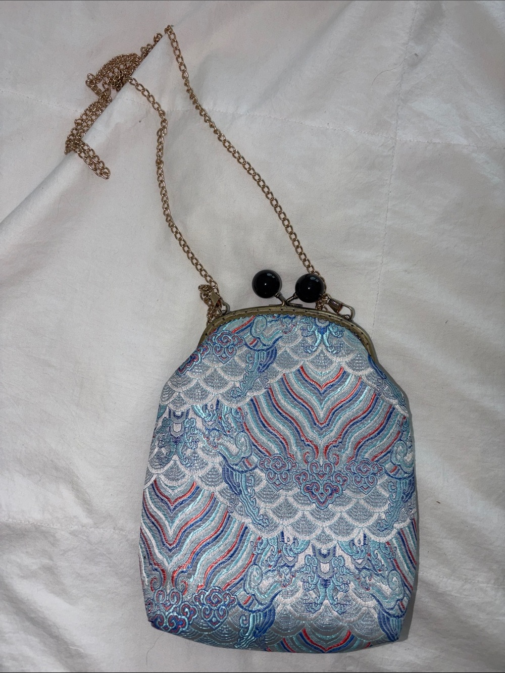 Vintage-Inspired Blue Patterned Kiss-Lock CrossbodyBag wave pattern stunner smal